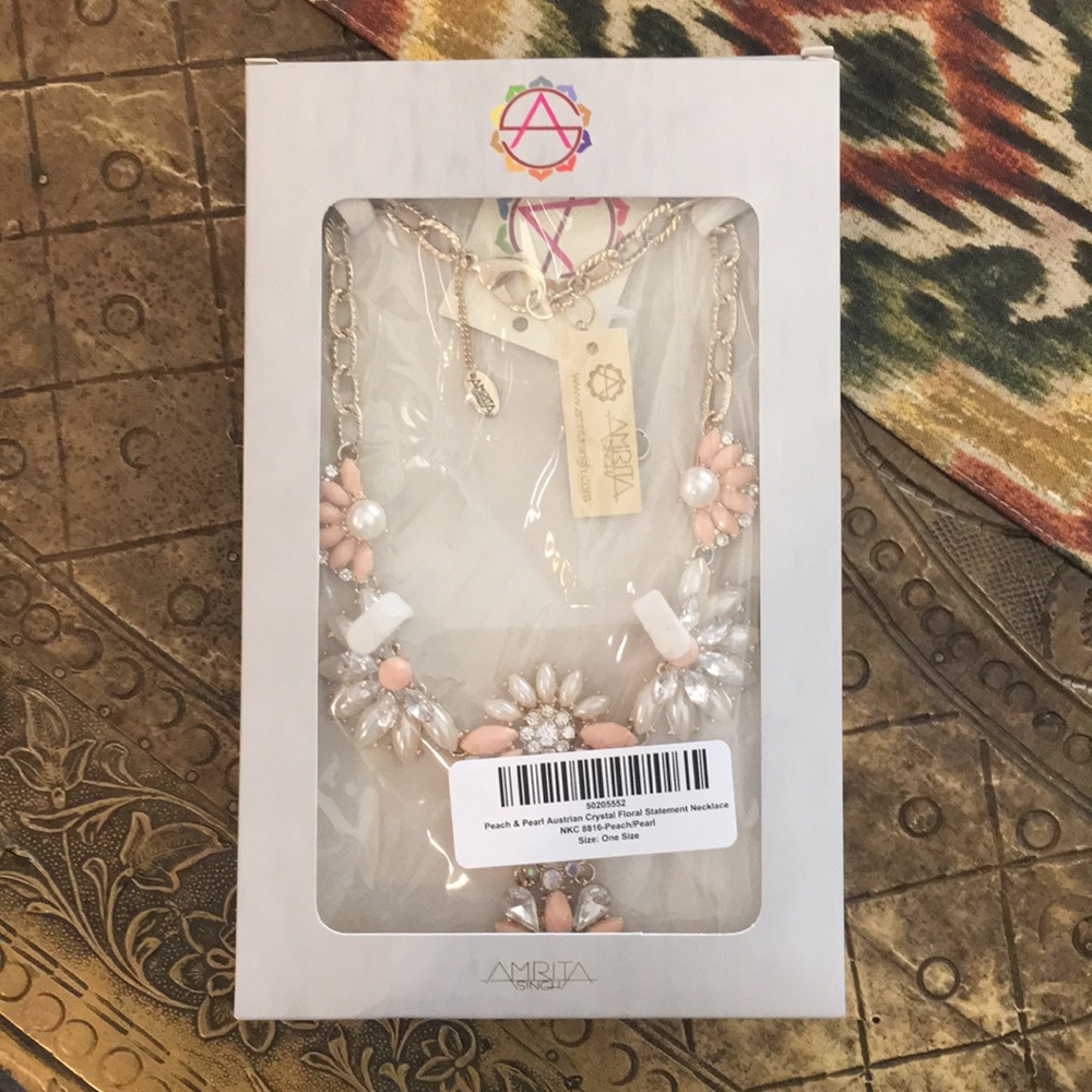 🎉 HP 🎉 NWT Amrita Singh Peach & Pearl Necklace - Picture 6 of 8